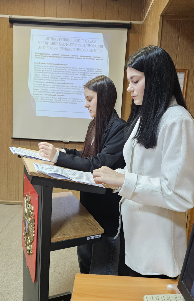 1000185698.jpg 1000185698.jpg