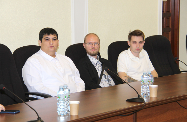 5-120925-1.jpg 5-120925-1.jpg